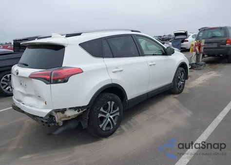 2017 Toyota Rav4 Le z USA, uszkodzony, nr VIN JTMZFREVXHJ715940